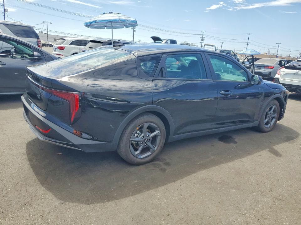 2026 KIA K4 LXS 3