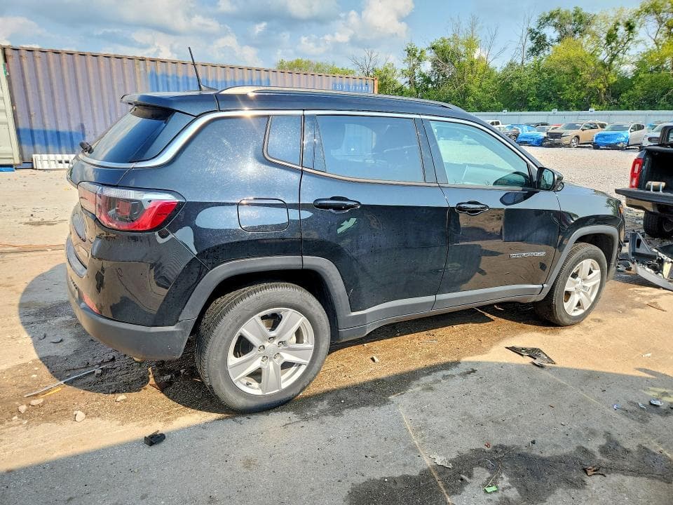 2022 JEEP COMPASS LATITUDE 3
