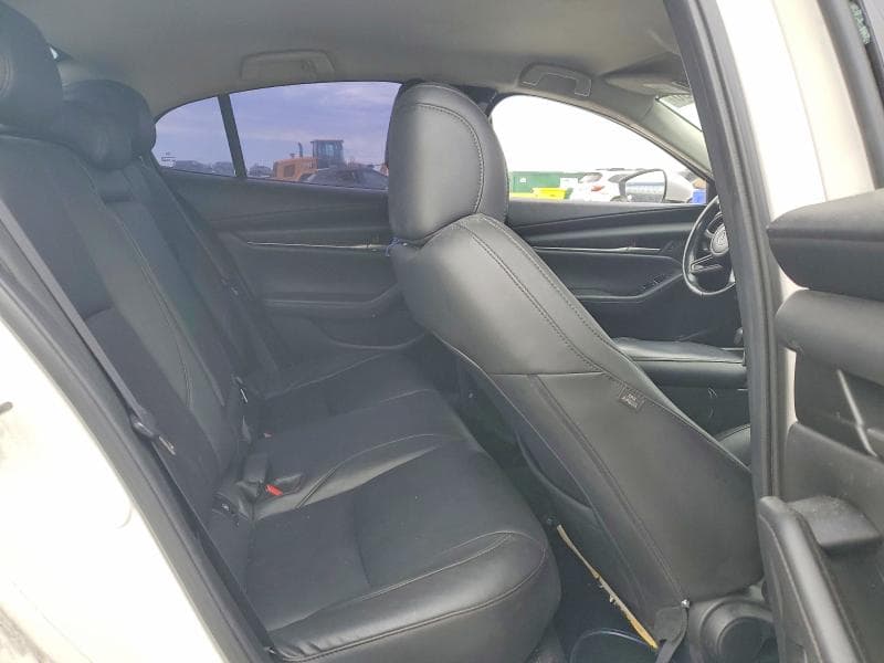 2020 MAZDA 3 SELECT 10