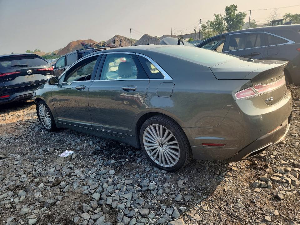 2017 LINCOLN MKZ RESERVE 2