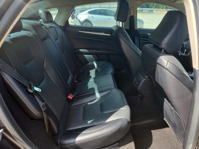 2020 FORD FUSION TITANIUM 10