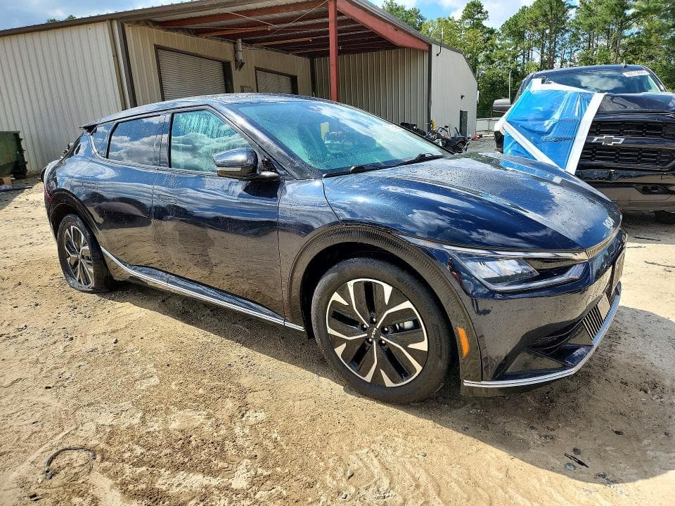 2024 KIA EV6 WIND 4