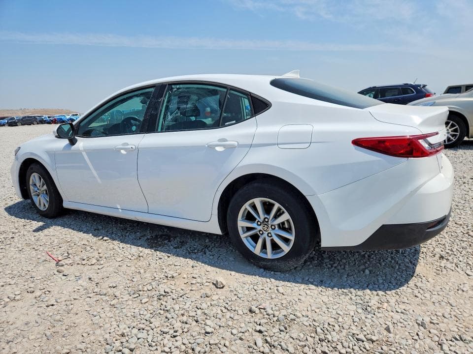 2025 TOYOTA CAMRY LE 2