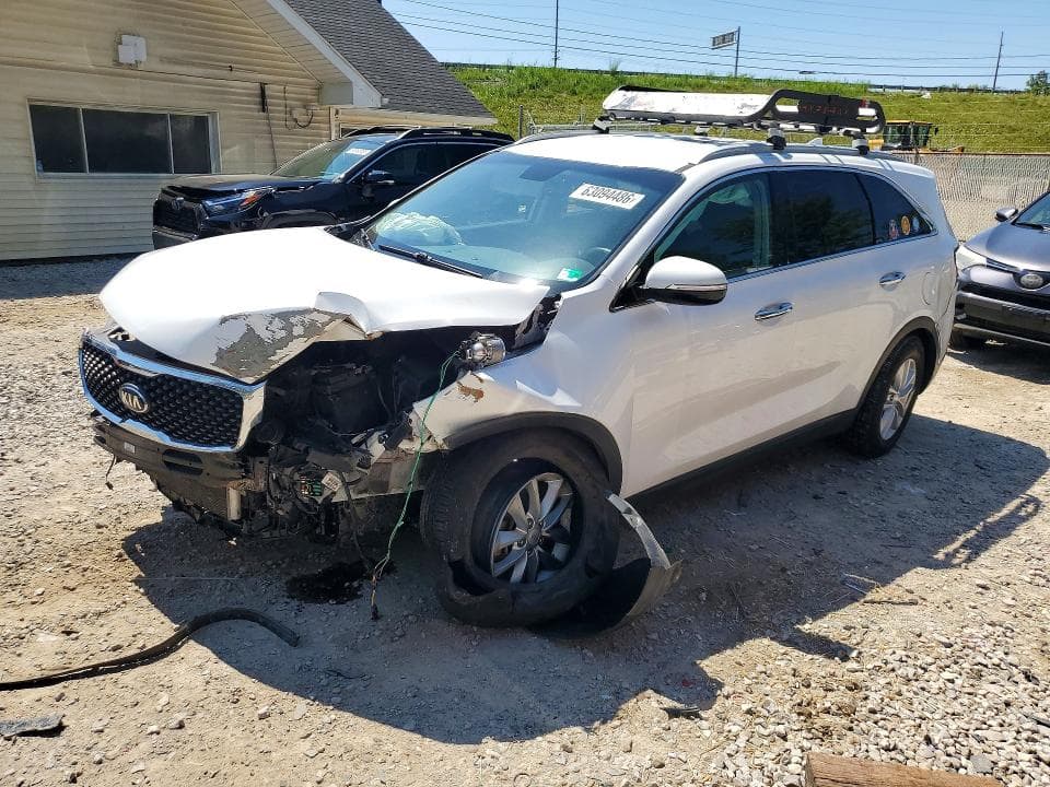 2017 KIA SORENTO LX V6 - 1