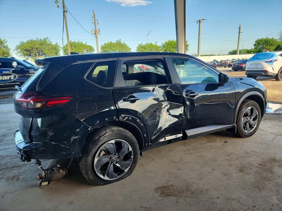 2026 NISSAN ROGUE SV 3