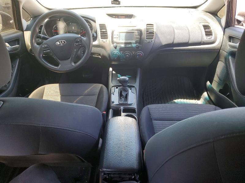 2017 KIA FORTE LX 8