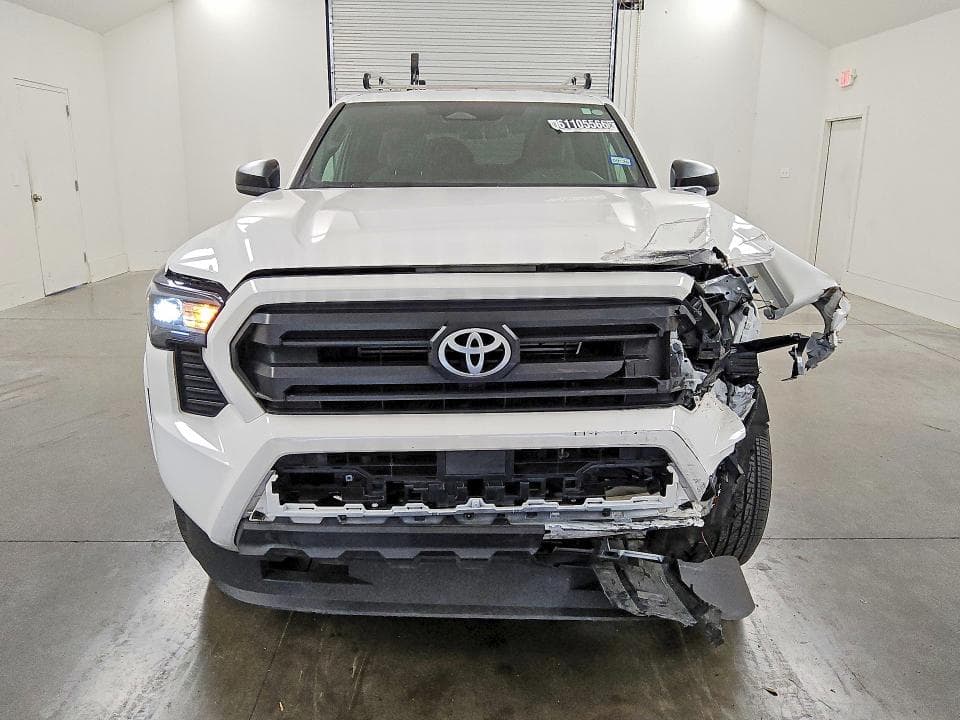 2024 TOYOTA TACOMA SR 5