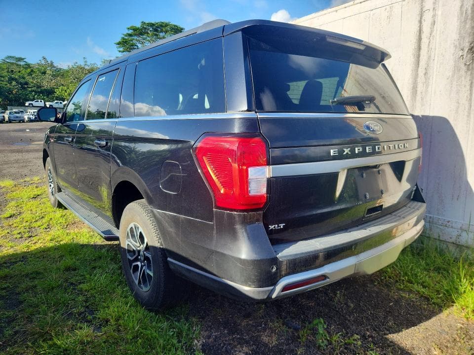 2023 FORD EXPEDITION MAX XLT 2