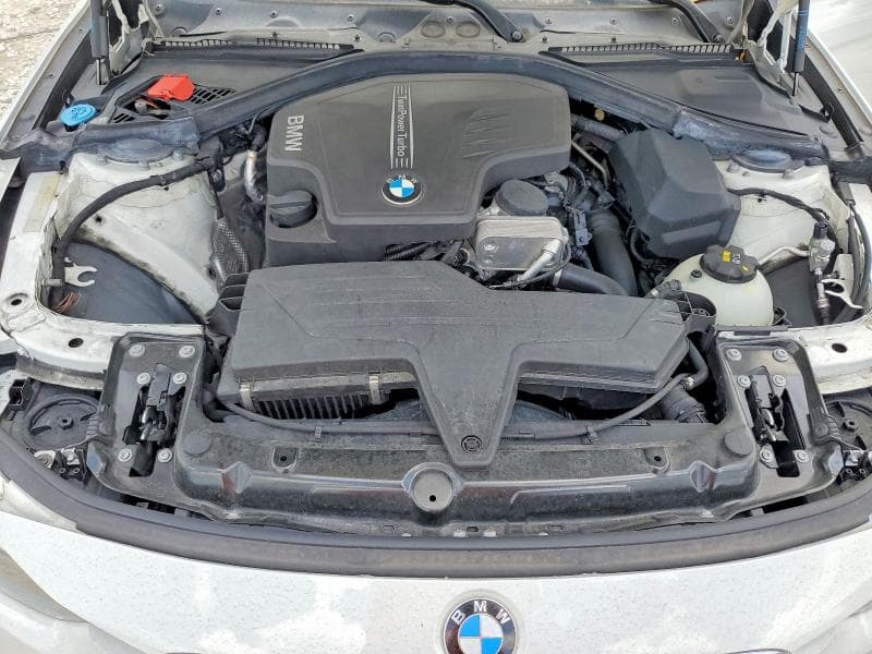 2017 BMW 320 I 11