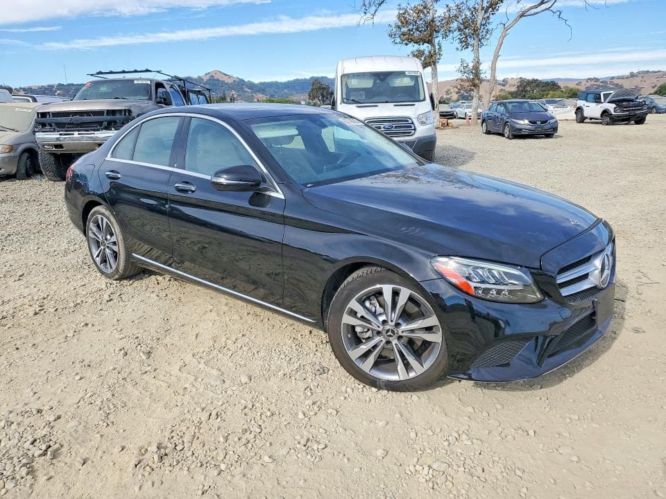 2021 MERCEDES-BENZ C 300 4