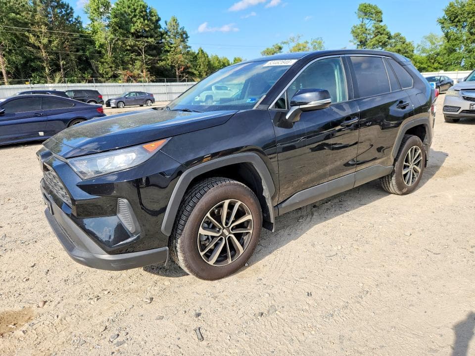 2022 TOYOTA RAV4 LE - 1
