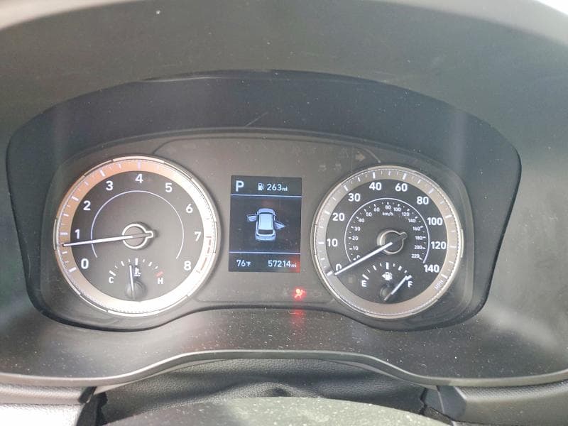 2020 HYUNDAI VENUE SE 9