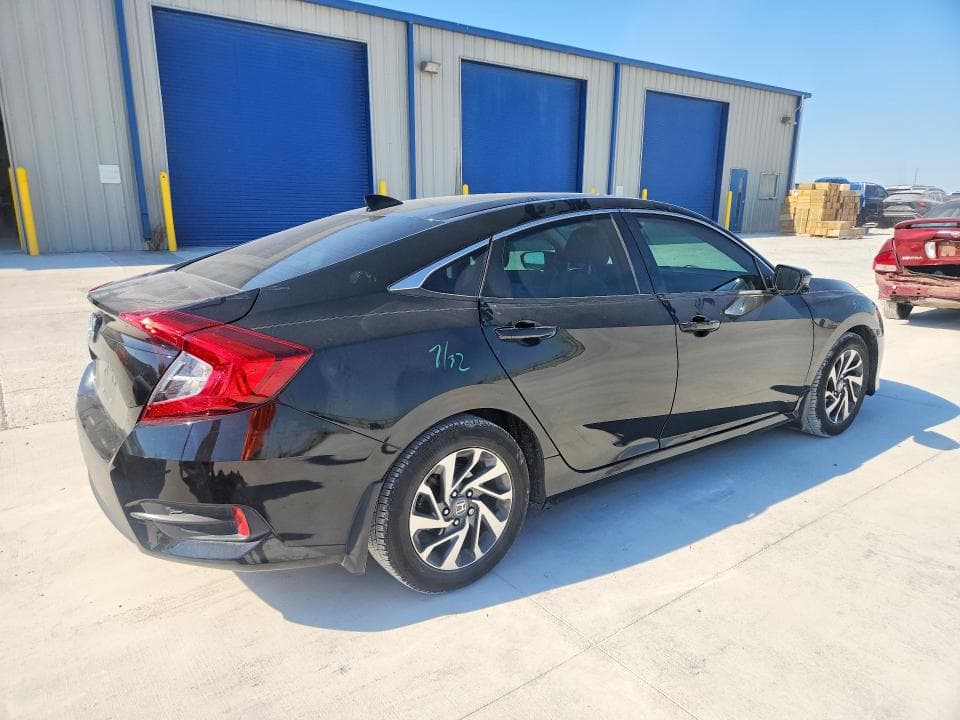 2018 HONDA CIVIC EX 3