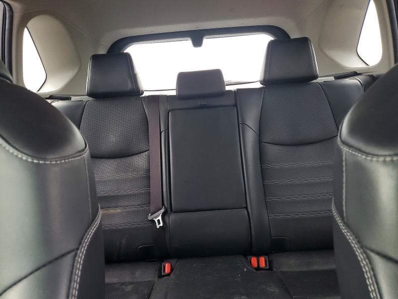 2020 TOYOTA RAV4 LIMITED 10