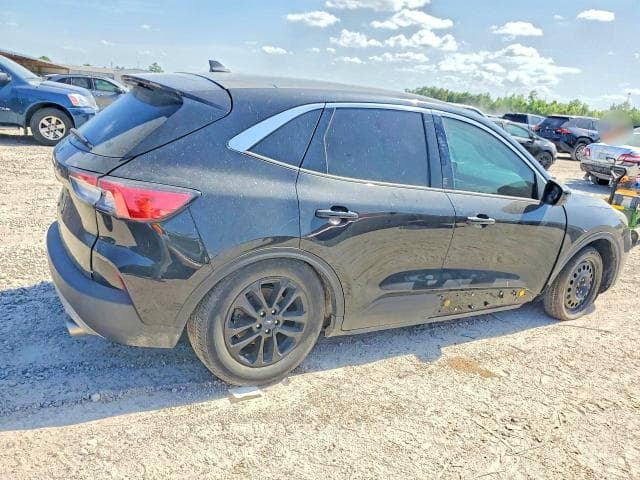 2021 FORD ESCAPE SE 3