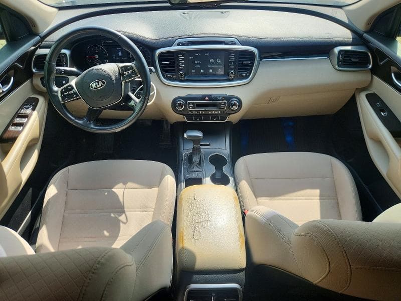 2019 KIA SORENTO LX 8