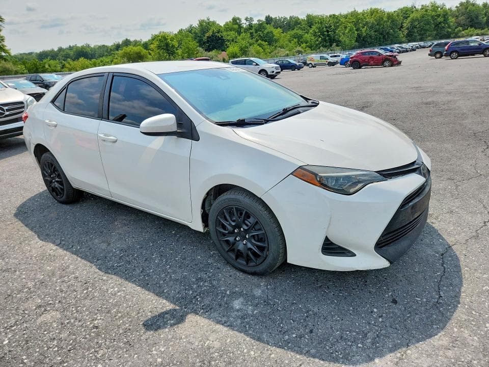 2019 TOYOTA COROLLA LE 4