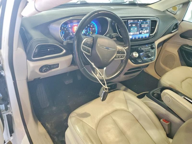 2021 CHRYSLER PACIFICA TOURING L 8