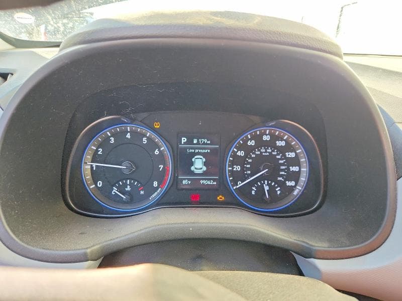 2020 HYUNDAI KONA SEL 9