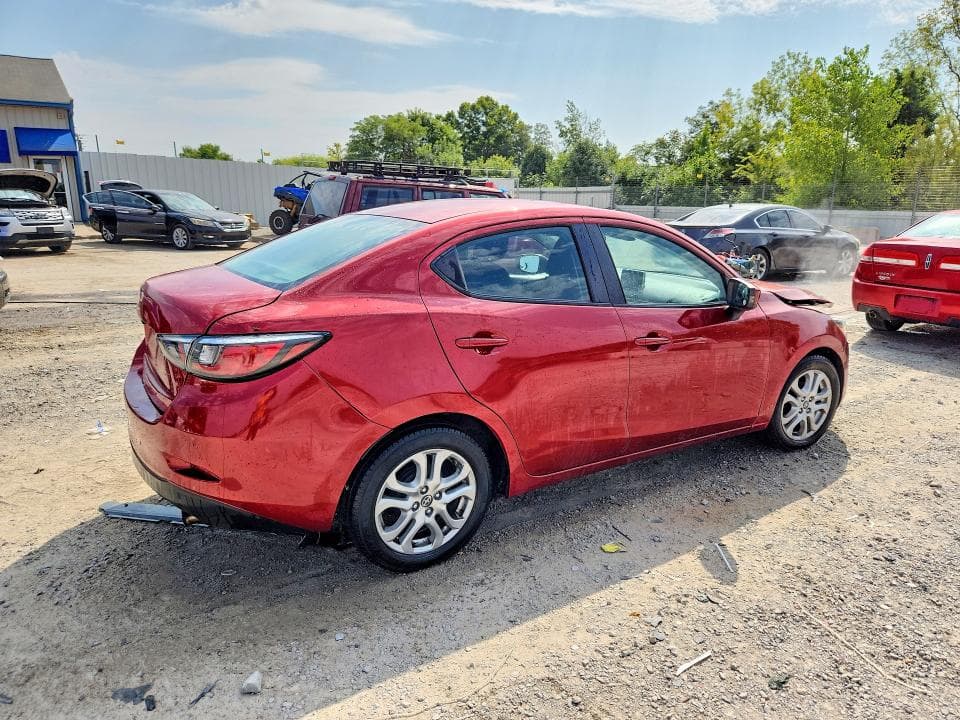 2017 TOYOTA YARIS IA BASE 3