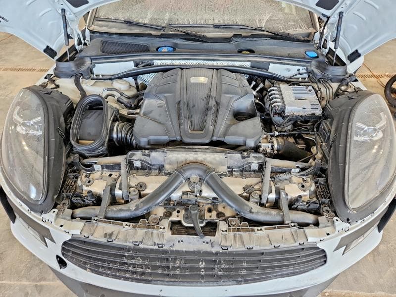 2020 PORSCHE MACAN S 12