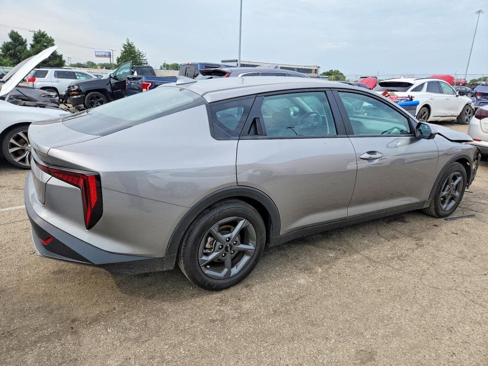 2025 KIA K4 LXS 3