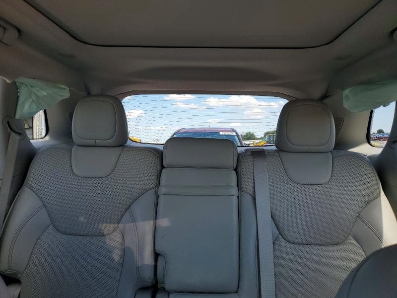 2019 JEEP CHEROKEE LIMITED 10