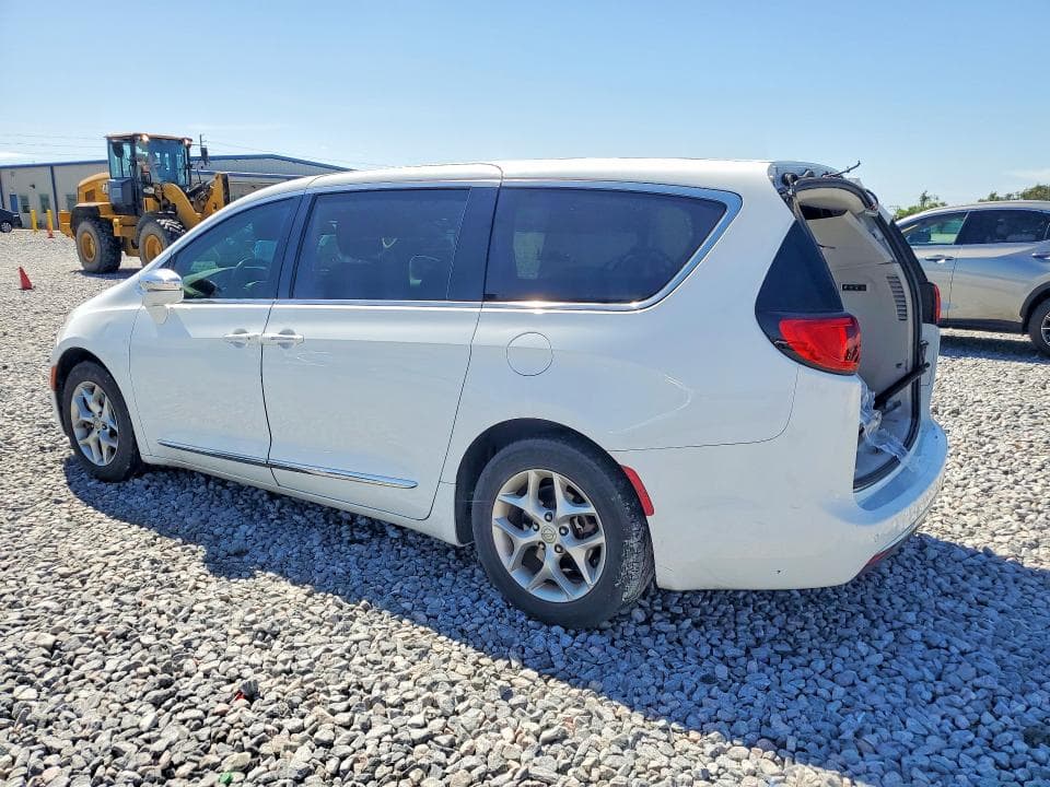 2019 CHRYSLER PACIFICA LIMITED 2