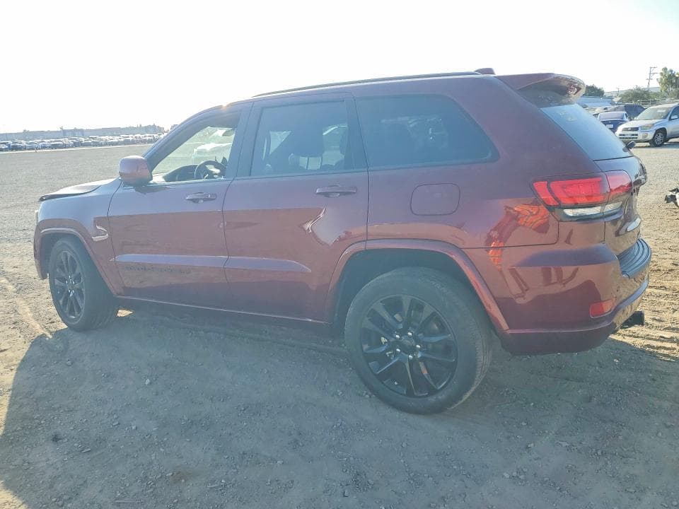 2022 JEEP GRAND CHEROKEE LAREDO E 2