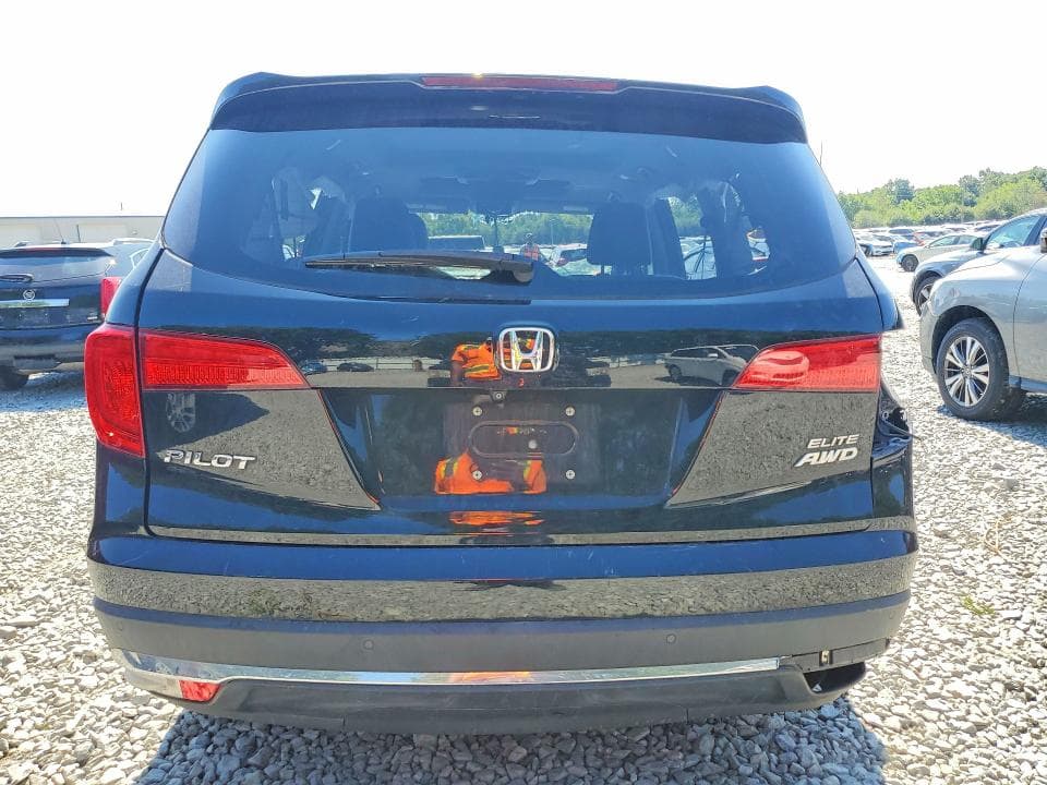 2017 HONDA PILOT ELITE 6