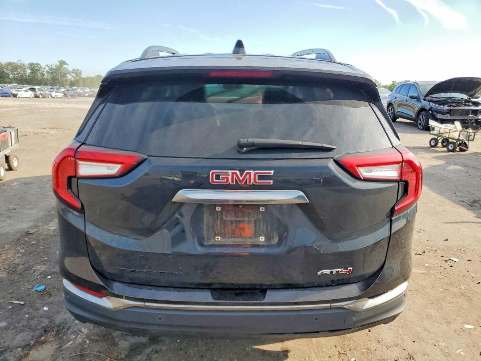 2024 GMC TERRAIN AT4 6