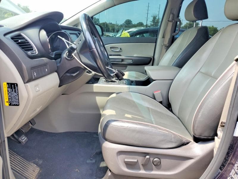 2018 KIA SEDONA LX 7