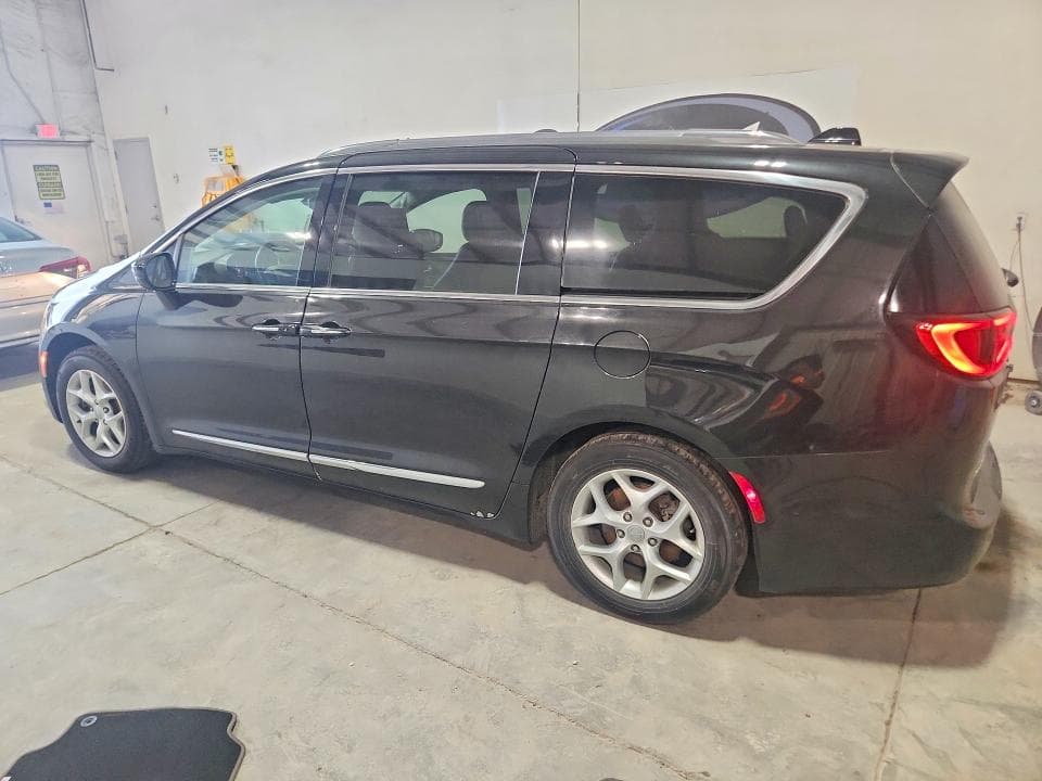 2018 CHRYSLER PACIFICA TOURING L PLUS 2