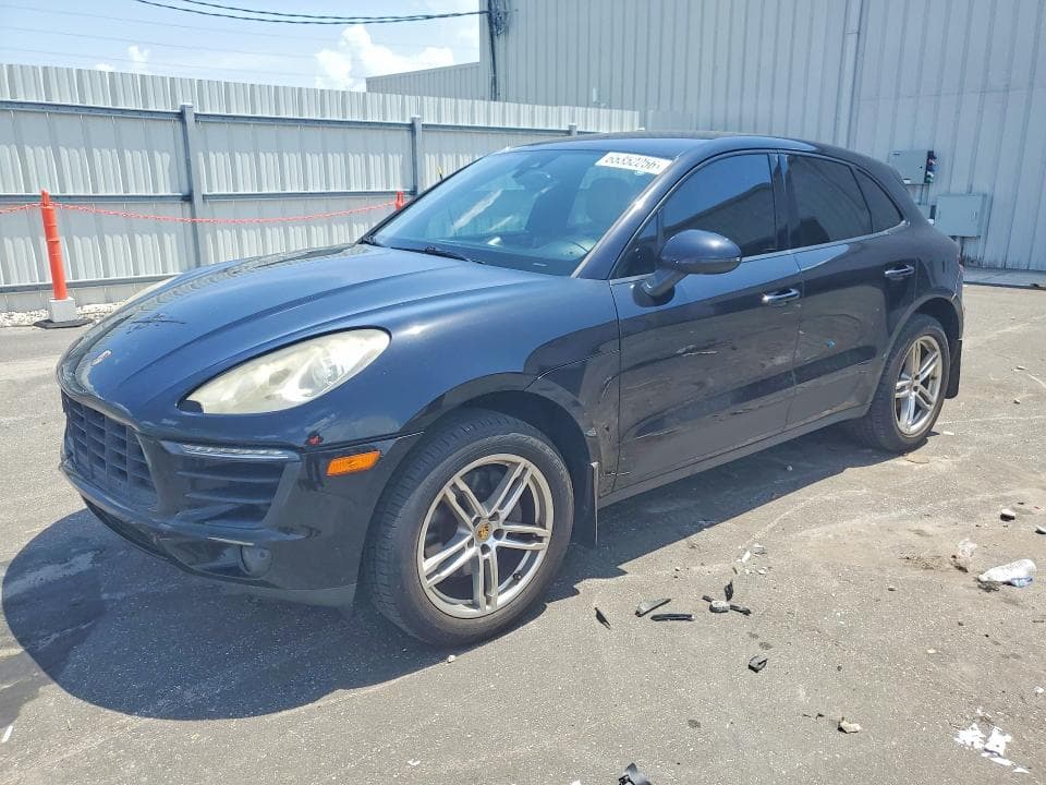 2017 PORSCHE MACAN - 1