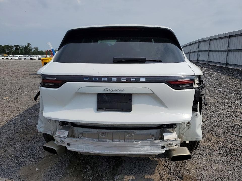 2020 PORSCHE CAYENNE 6