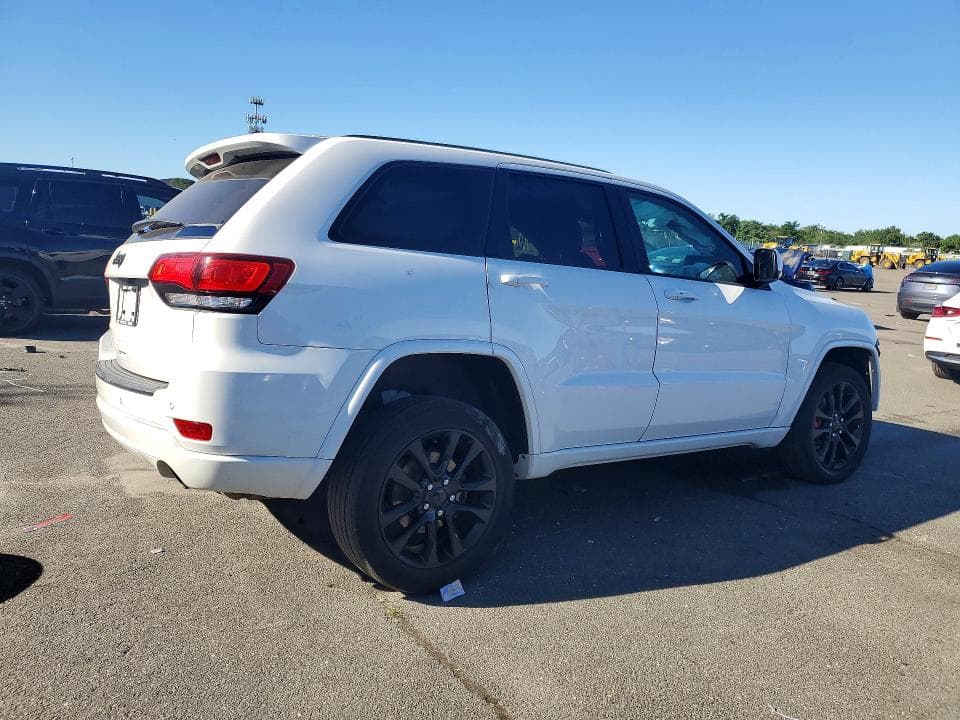 2021 JEEP GRAND CHEROKEE LAREDO 3