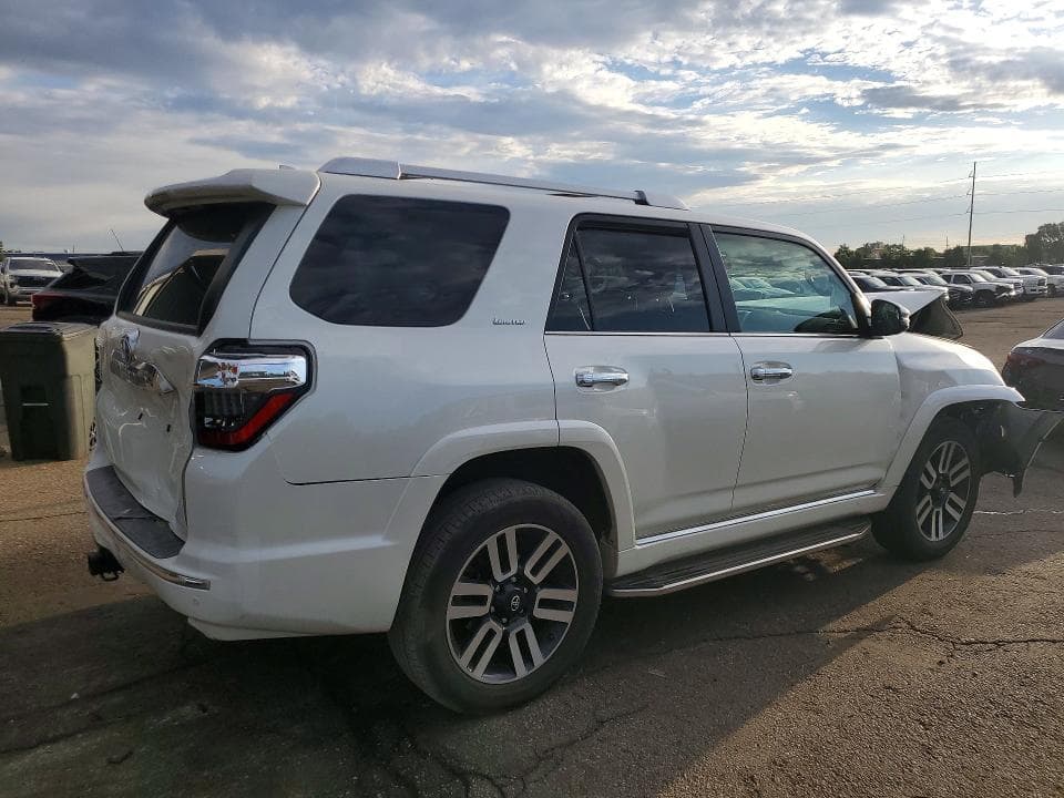 2022 TOYOTA 4RUNNER LIMITED 3