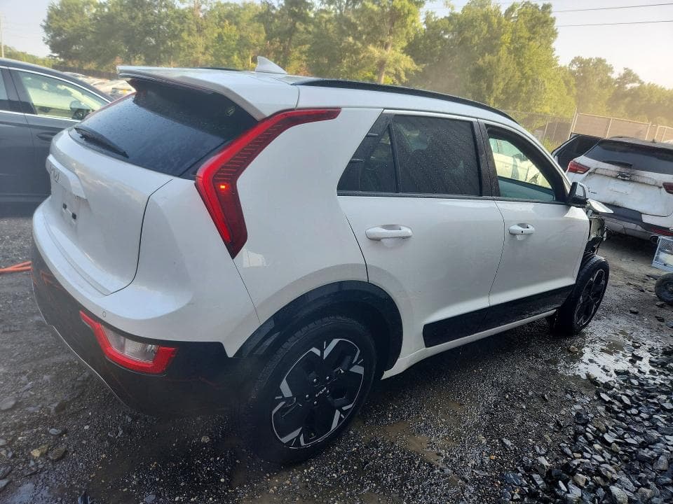 2024 KIA NIRO WIND 3