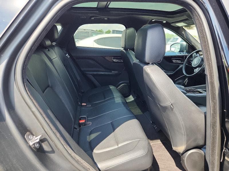 2020 JAGUAR F-PACE PREMIUM 11