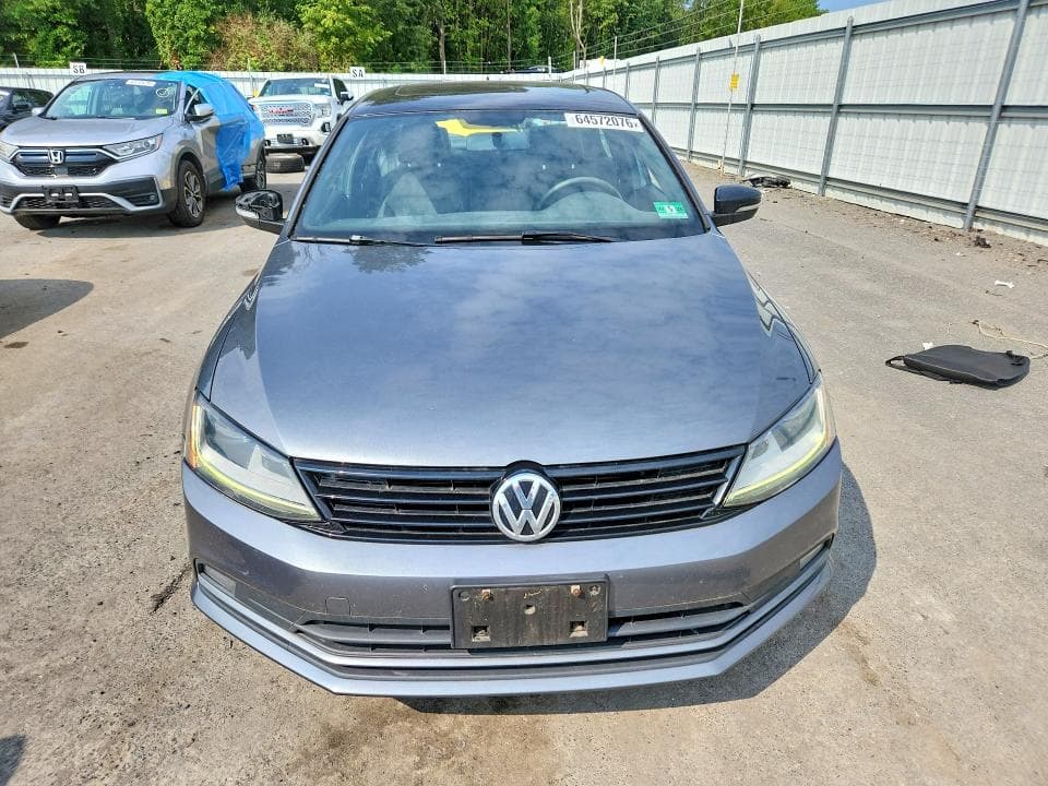 2018 VOLKSWAGEN JETTA SPORT 5