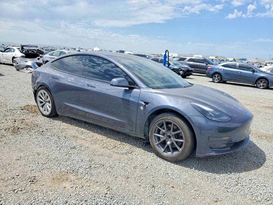 2021 TESLA MODEL 3 4