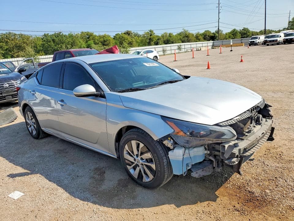 2023 NISSAN ALTIMA S 4