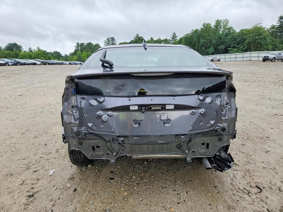 2018 TOYOTA PRIUS TWO 6