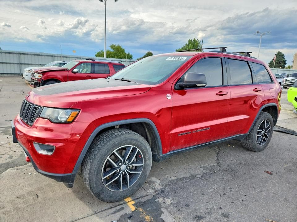 2017 JEEP GRAND CHEROKEE TRAILHAWK - 1
