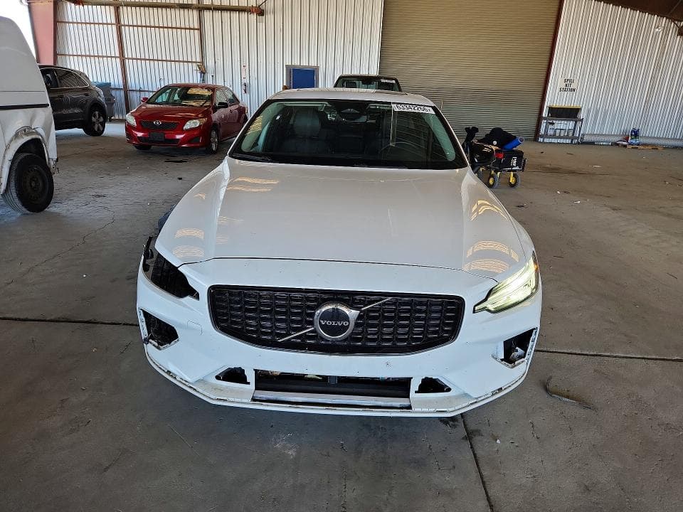 2023 VOLVO S60 CORE 5