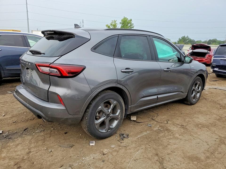 2024 FORD ESCAPE ST LINE 3