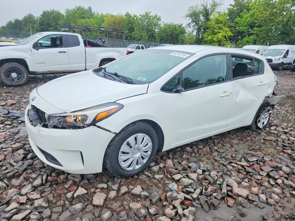 2017 KIA FORTE5 LX - 1