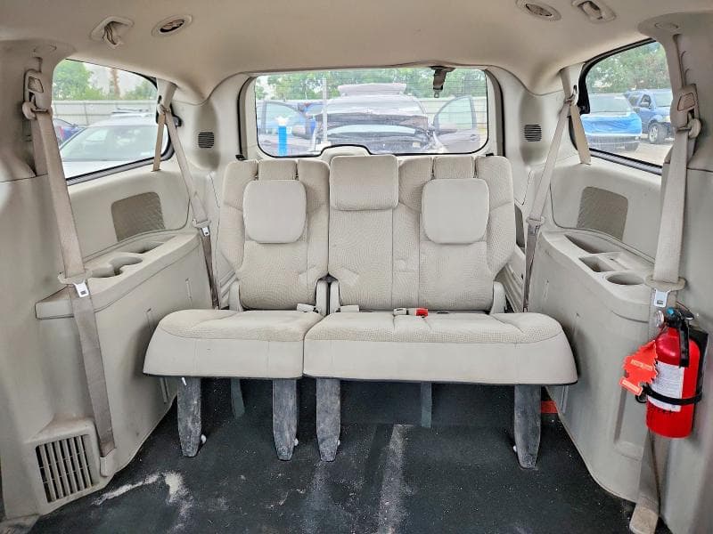 2019 DODGE GRAND CARAVAN SE 10