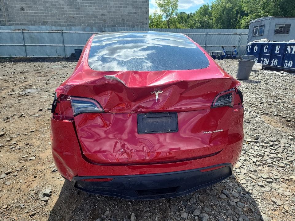 2023 TESLA MODEL Y 6