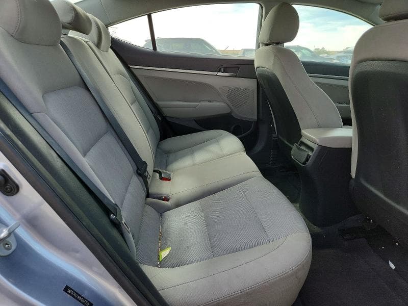 2017 HYUNDAI ELANTRA SE 10